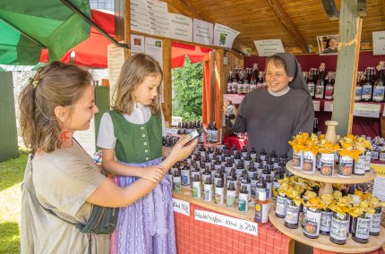 Klostermarkt Raitenhaslach, &copy; Heinrich Heine