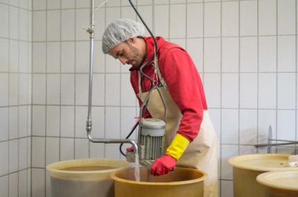 Senfherstellung Baumann Senf, © Inn-Salzach Tourismus