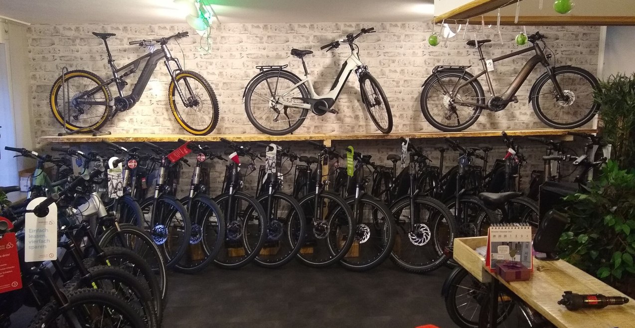 Geschäft von Innen Strombiker Gars a. Inn, © Der Strombiker