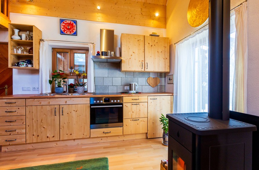 AMAROT-Tiny-K&uuml;che-und-Ofen, &copy; Andreas Falkinger