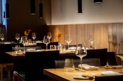 Gedeckter Tisch im restaurant|271 Burghausen, © restaurant|271