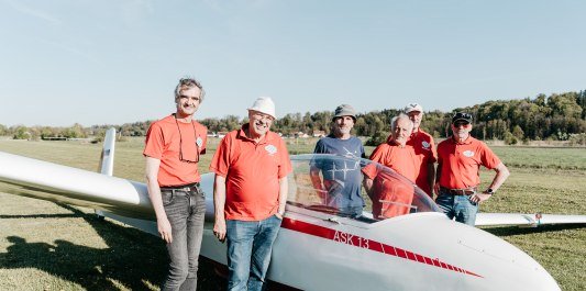 Mitglieder der Fluggruppe Alt-Neu&ouml;tting, &copy; Inn-Salzach Tourismus
