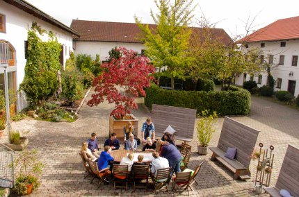 Der Innenhofgarten des Schreinerhofes in Mühldorf am Inn