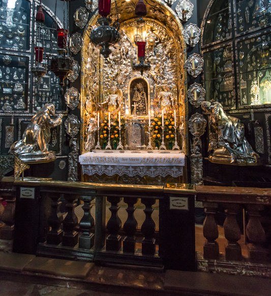 Die Schwarze Madonna in der Gnadenkapelle zu Altötting, © Tourismusverband Inn-Salzach