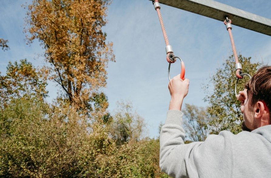 Klimmz&uuml;ge Motorikpark Trimm-dich-Pfad Winh&ouml;ring, &copy; Inn-Salzach Tourismus