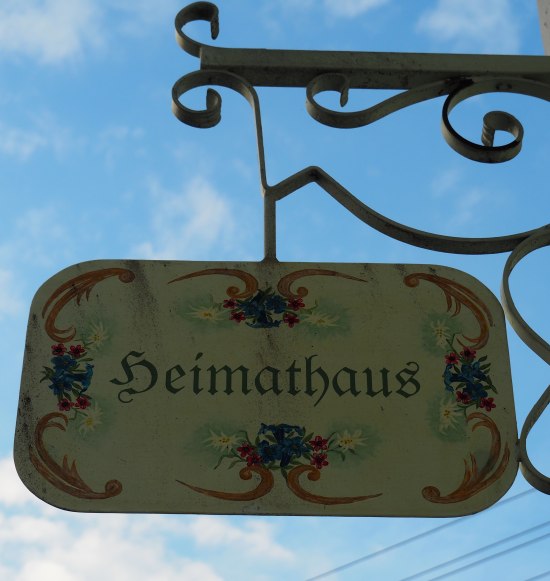 Heimathaus Ampfing Schild, © Heimathaus Ampfing