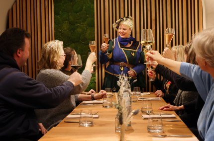 Kulinarik F&uuml;hrung Burghausen, &copy; Burghauser Touristik