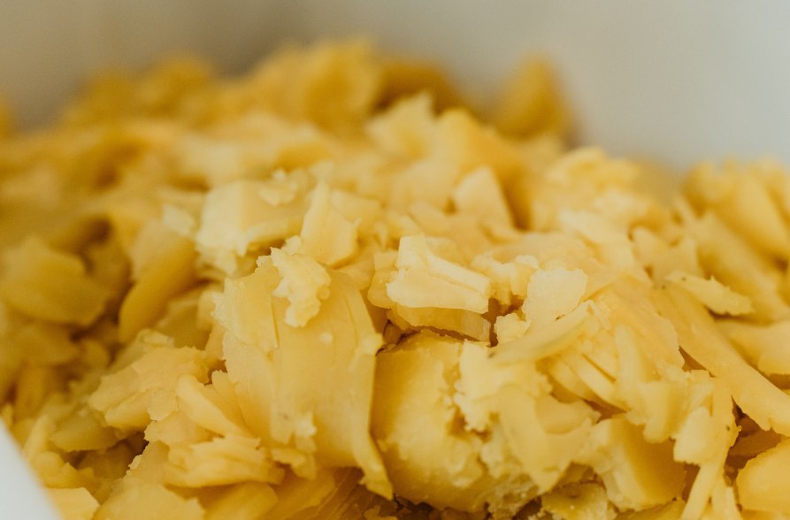 Fein geschnittene Kartoffeln in Sch&uuml;ssel, &copy; Inn-Salzach Tourismus