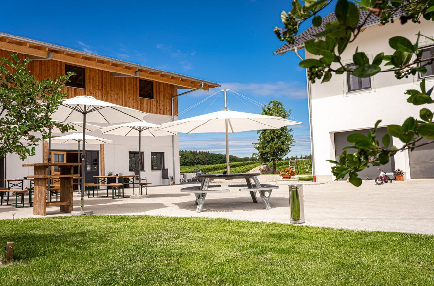 Außenbereich Winklhof Wurmsham, © Winklhof