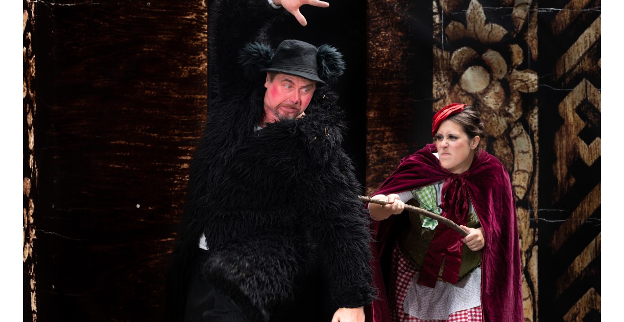 Rotk&auml;ppchen, &copy; Robert Banfic