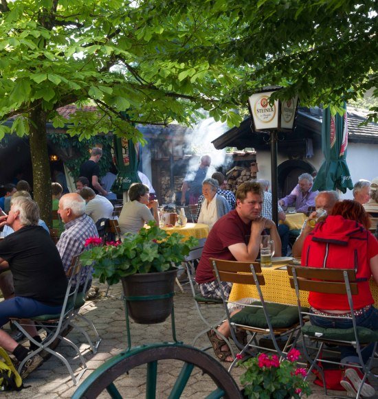 Biergarten Gasthaus Mayrhofer, &copy; Gasthaus Mayerhofer