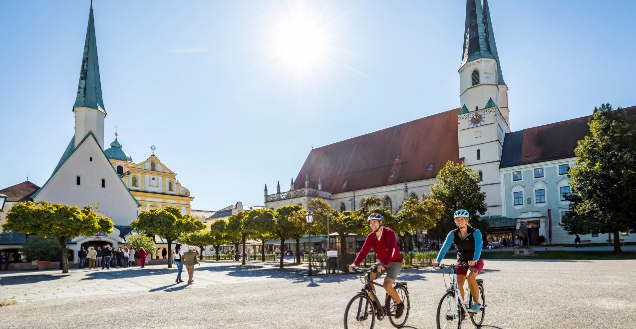Radfahrer Alt&ouml;tting, &copy; Inn-Salzach Tourismus