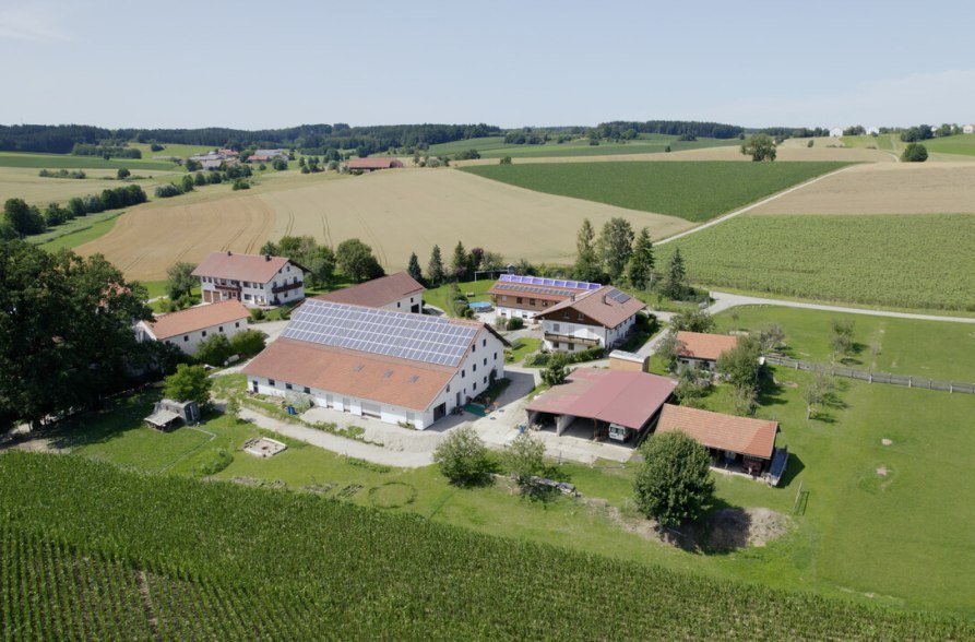 DAS HENNETSBERG Luftaufnahme, &copy; Das Hennetsberg