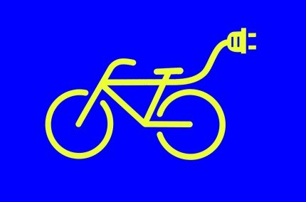 Wenn Radfahrer dieses Symbol sehen, wissen sie, hier können sie ihr Ebike aufladen., © Reinhard Gruber