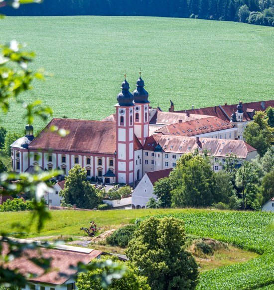Kloster Au a. Inn, &copy; Inn-Salzach Tourismus