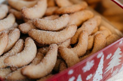 Vanillekipferl in Vorratsdose, © Inn-Salzach Tourismus