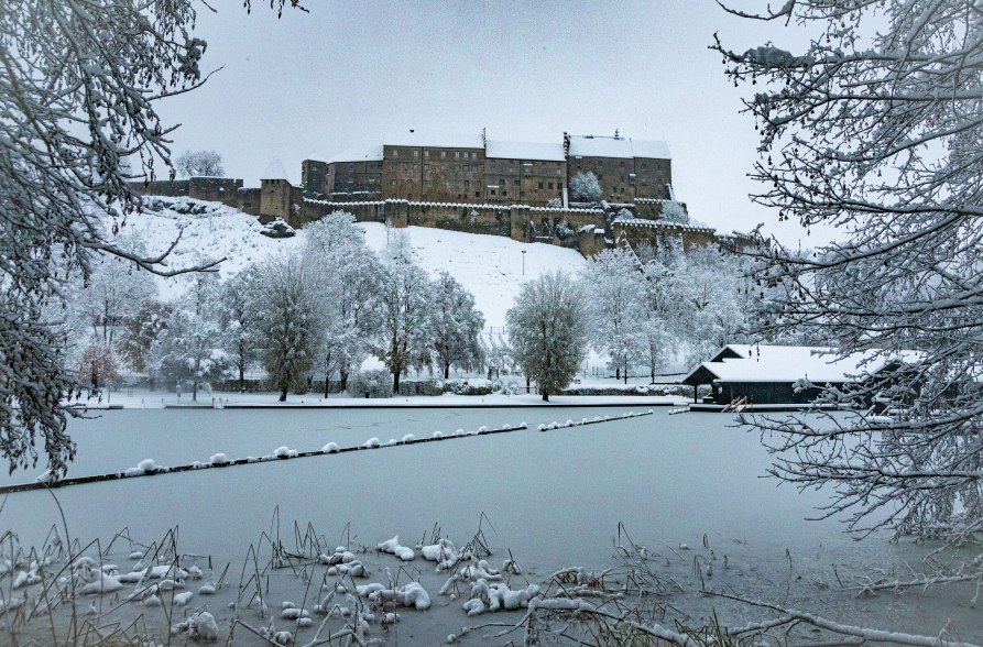 gefrorener Wöhrsee Burghausen, © Inn-Salzach Tourismus