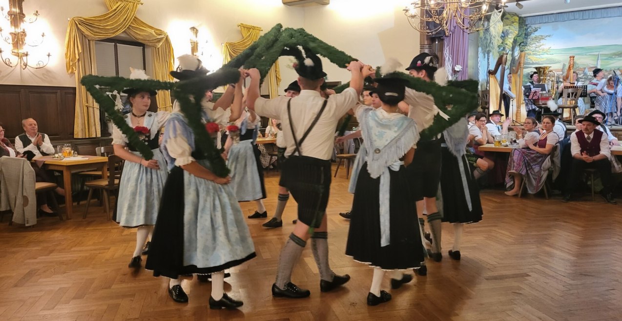 Tanz der Holzlandler, &copy; Trachtenverein D&lsquo;Holzlandler Pleiskirchen