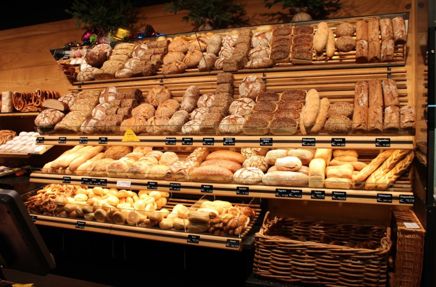 Das Sortiment der regionalen Bäckerei Schönstetter, © Bäckerei Schönstetter