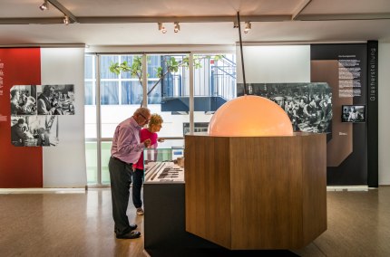 Besichtigung des Glasmuseums Waldkraiburg, © Stadt Waldkraiburg