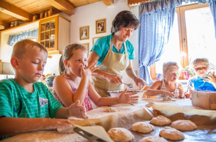 Brotbacken lernen in der Inn-Salzach Region in einem Brotbackkurs., © Inn-Salzach Tourismus