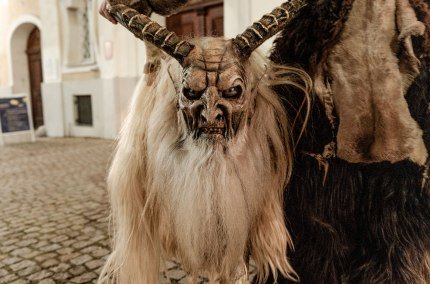 Perchtenmaske, © Inn-Salzach Tourismus