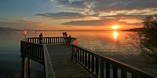 Chieming am Chiemsee bei Sonnenuntergang, © Chiemgau Tourismus e.V.