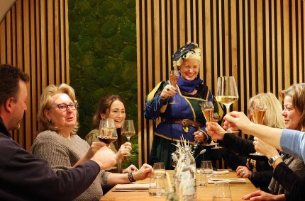 Kulinarikf&uuml;hrung in Burghausen, &copy; Burghauser Touristik