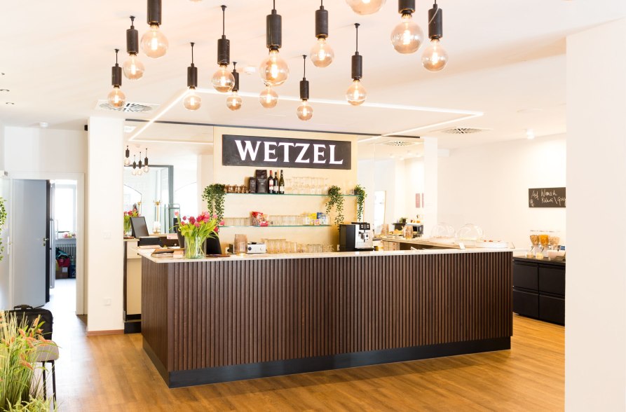 Rezeption im Altstadthotel Wetzel, © Altstadthotel Wetzel