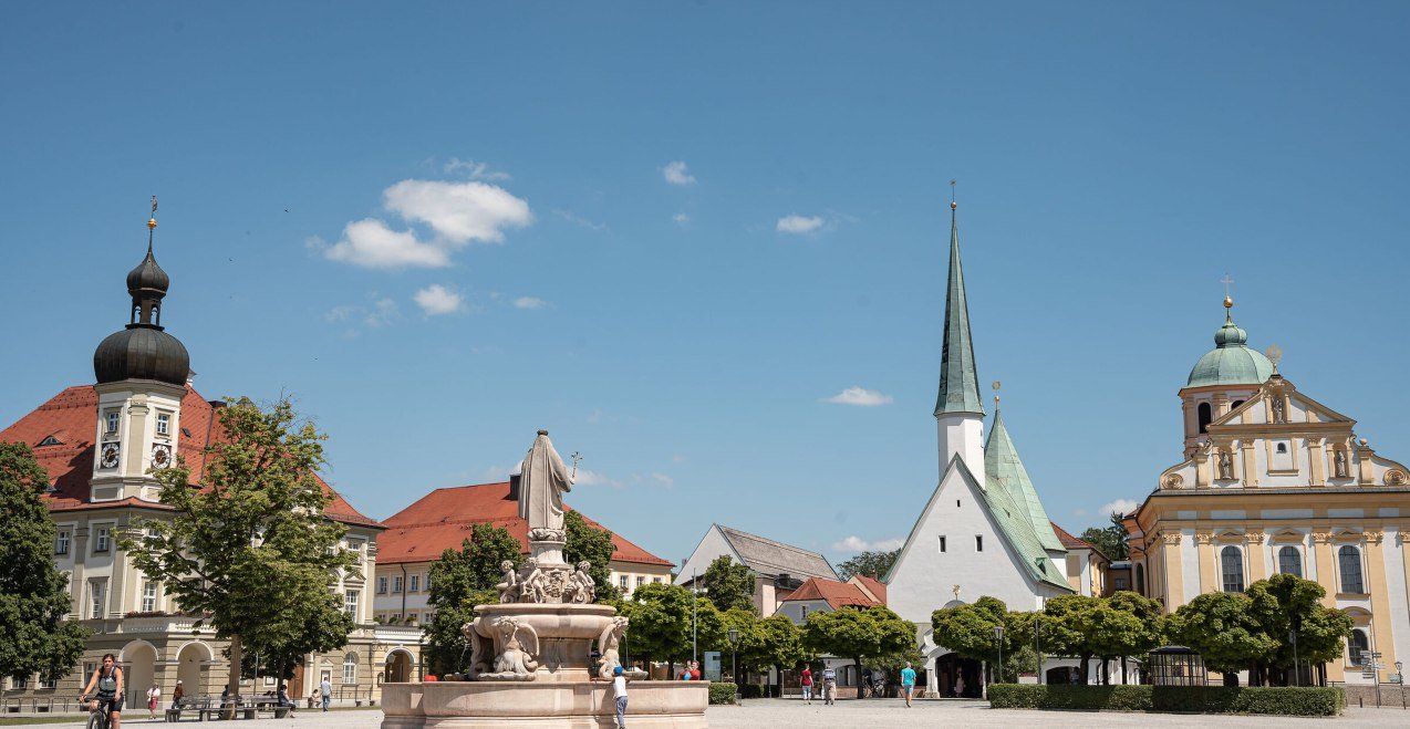 Alt&ouml;tting Kapellplatz, &copy; Inn-Salzach Tourismus, Saskia Niedermeier