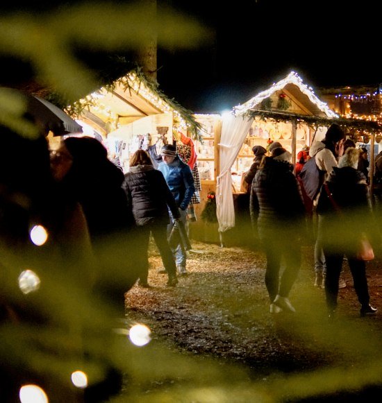 Halsbach Waldweihnacht St&auml;nde, &copy; Inn-Salzach Tourismus