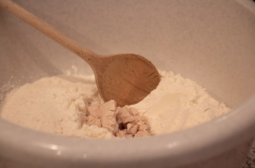 Hefe einarbeiten, © Inn-Salzach Tourismus