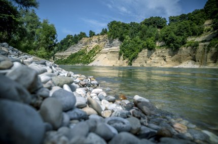 Der Salzachdurchbruch bei Burghausen zeigt, wie sich die Salzach nach der letzten Eiszeit ca. 70 Meter Tief in den Flinzsand eingegraben hat., &copy; Inn-Salzach Tourismus