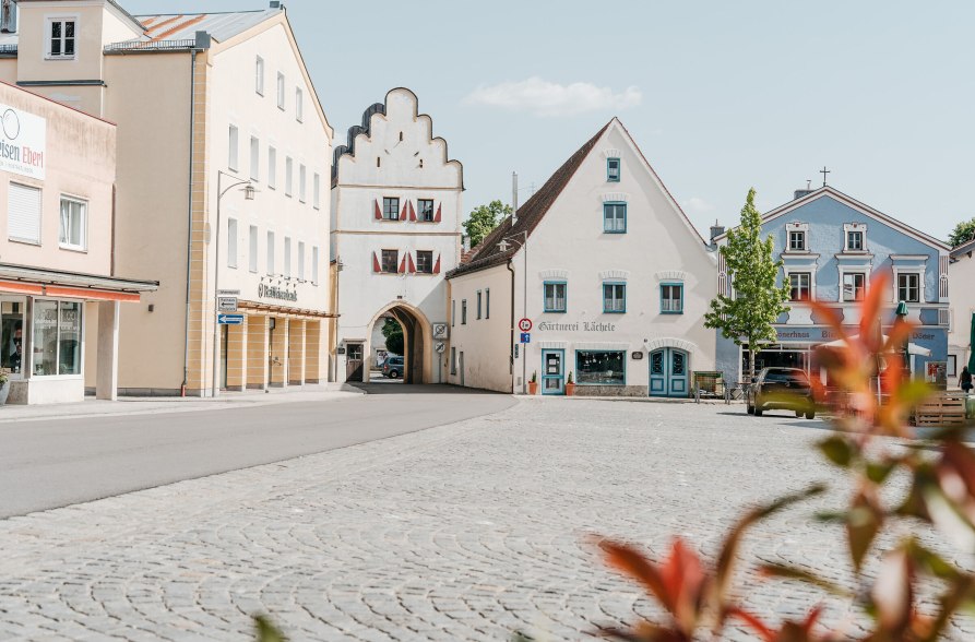 Unteres Tor am Stadtplatz Neumarkt-Sankt Veit in Oberbayern, &copy; Inn-Salzach Tourismus