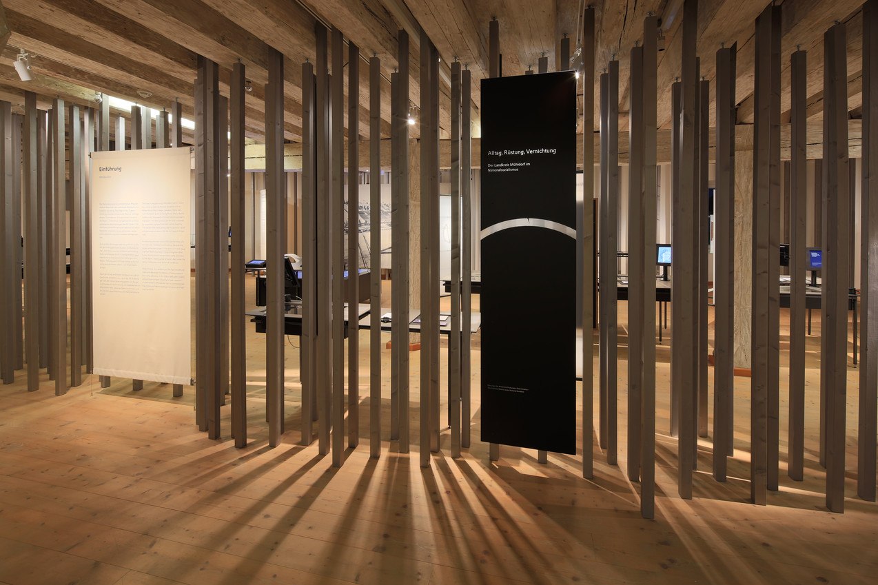 Geschichtszentrum und Museum Mühldorf mit Ausstellung &quot;Alltag, Rüstung, Vernichtung&quot;, © H. Heine