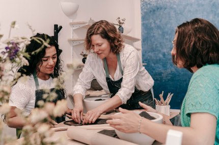 T&ouml;pferkurs mit Frauen, &copy; Lisa Franz