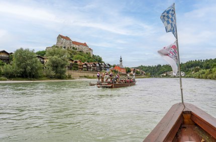 Pl&auml;ttenfahrt auf der Salzach Burghausen., &copy; TOM_Gregor_Lengler