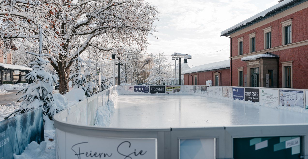 Eisbahn Altötting im Schnee, © Inn-Salzach Tourismus